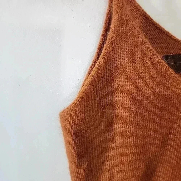 Code Mode Norstorms Rabbit hair Tank. Nwt size xsmall - Picture 5 of 5